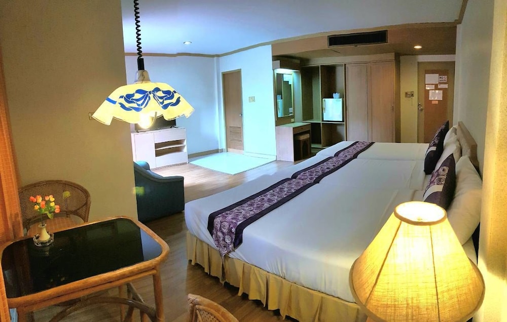 Takiab Beach Resort photo4
