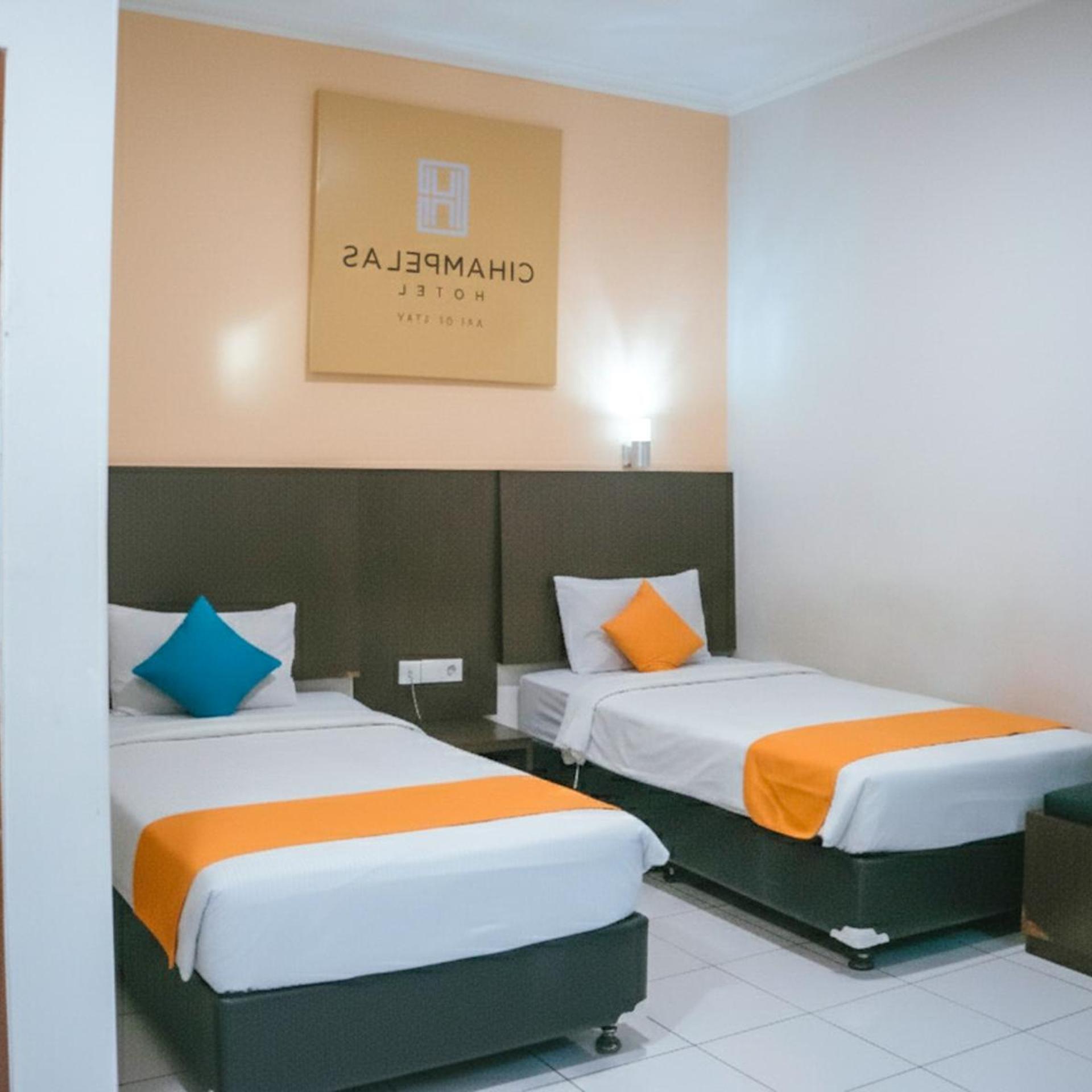 Cihampelas Hotel 1 16/50