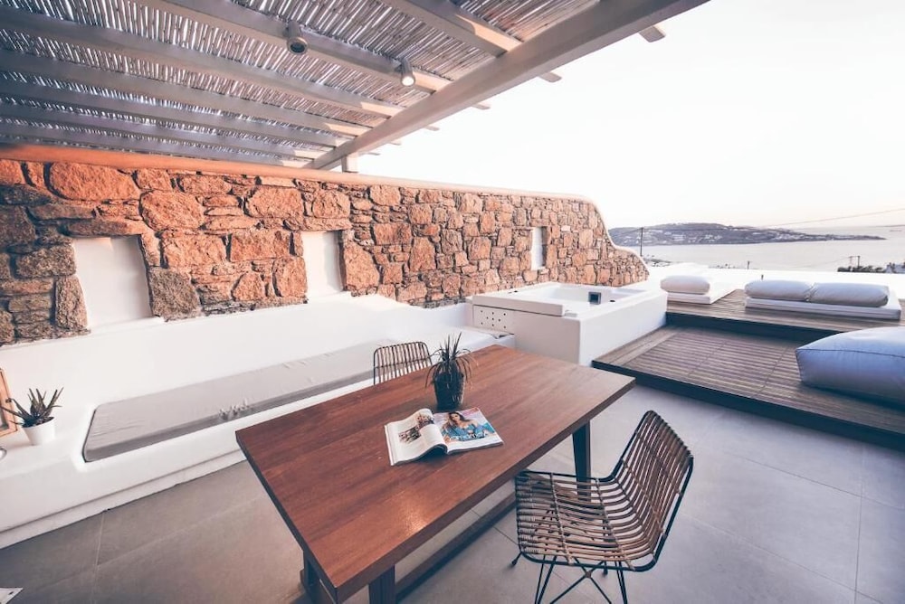 Olvos Luxury Suites Mykonos 62/73