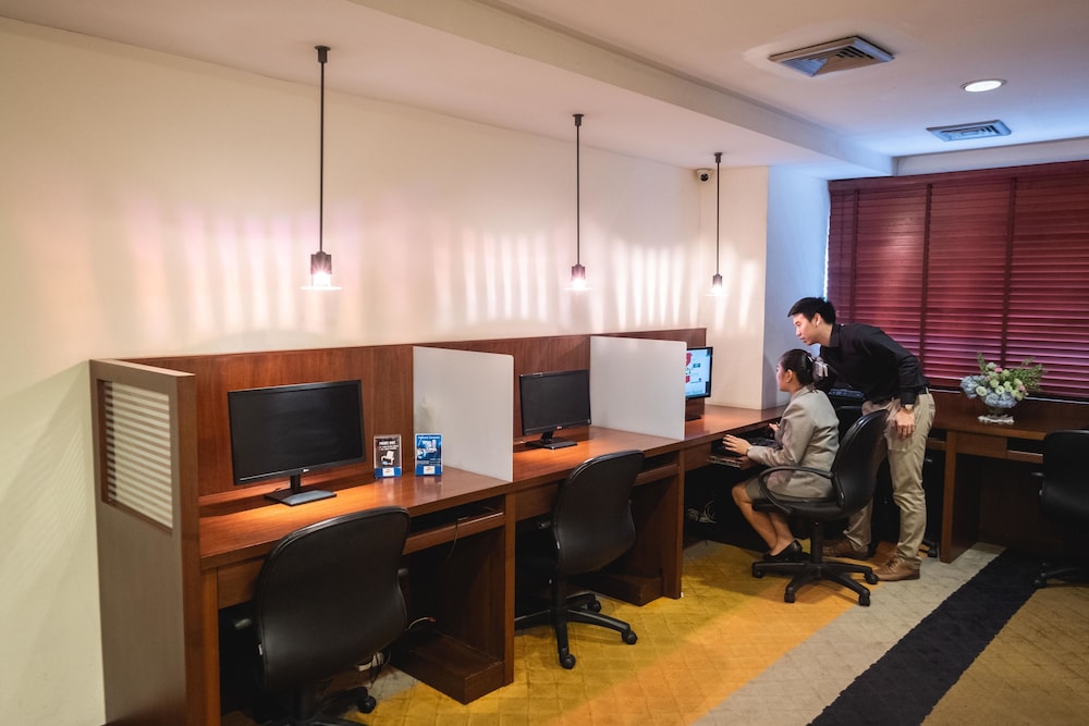 Zenith Sukhumvit Hotel Bangkok 62/73