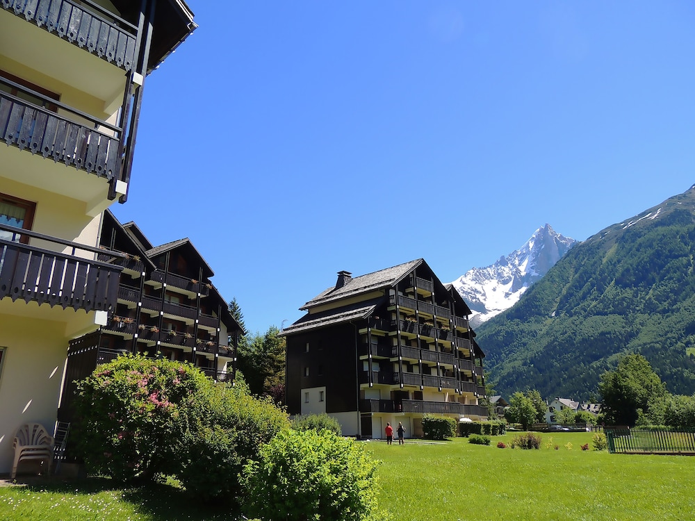 Les Balcons Du Savoy 40/50