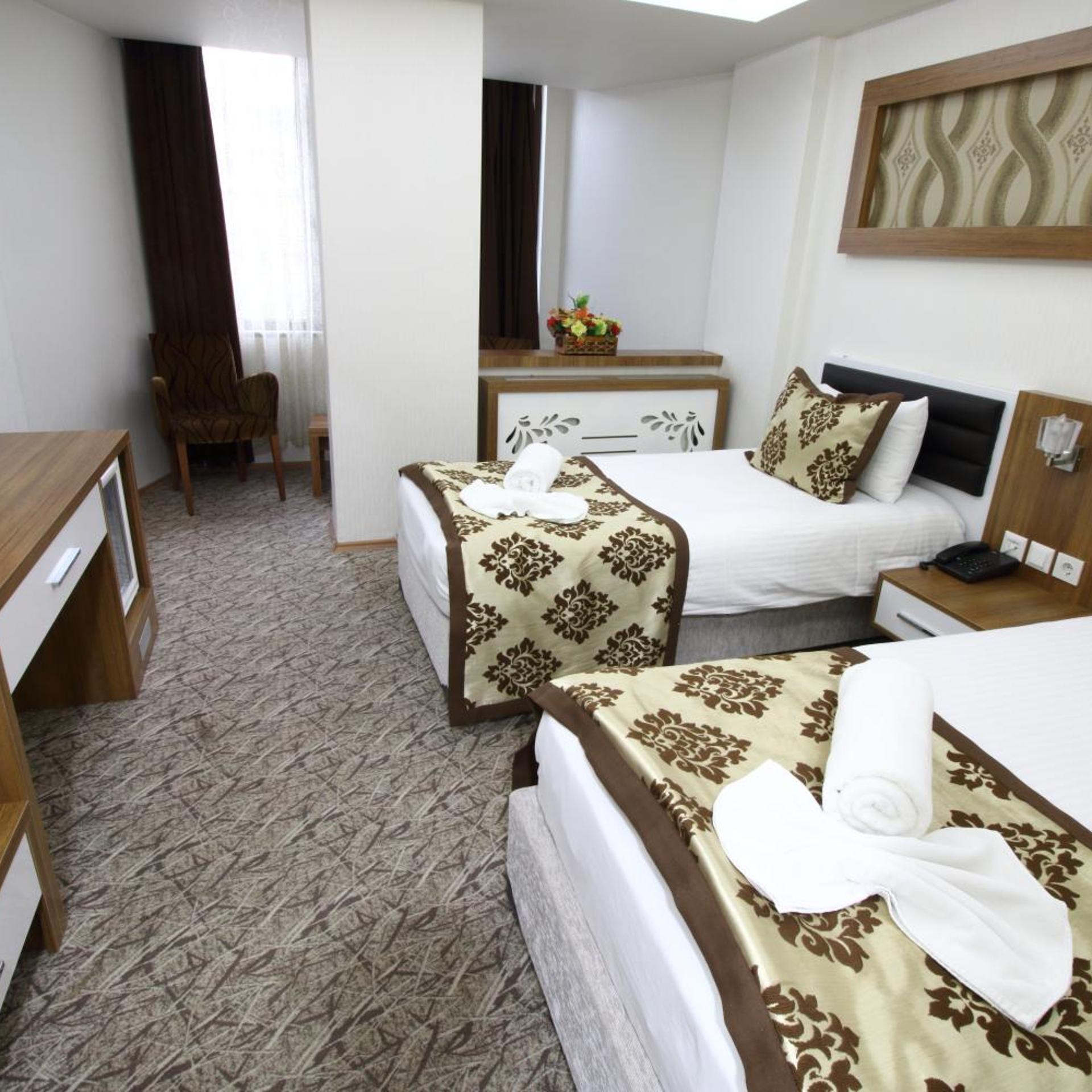Grand Ari Otel 5/44