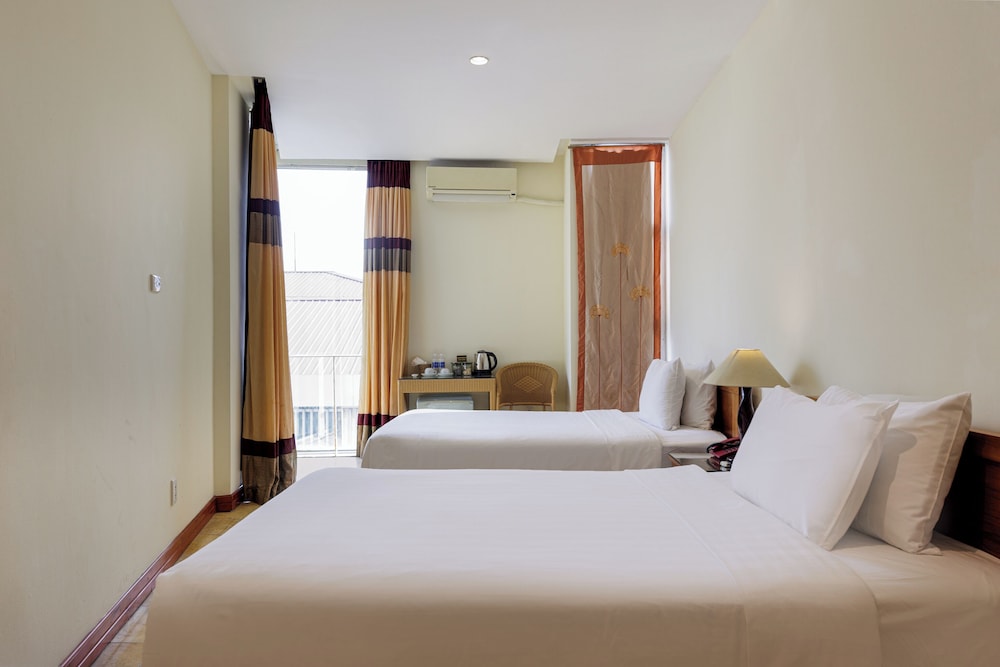 SUPERIOR, TWIN BEDS
