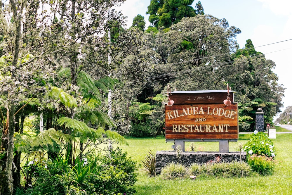 Kilauea Lodge and Restaurant 72/76