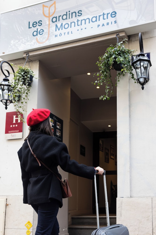 Hotel les Jardins de Montmartre 6/66