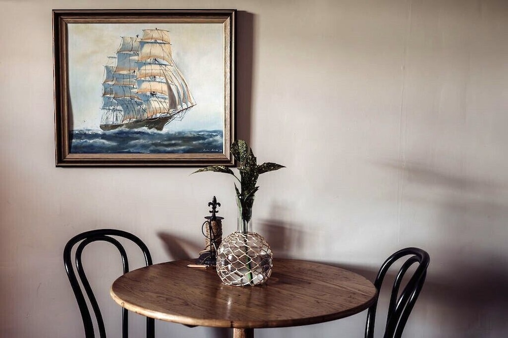 Ship Inn Stanley 19/50