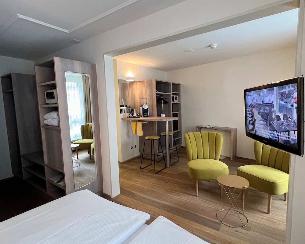 Hotel Platzhirsch 43/55