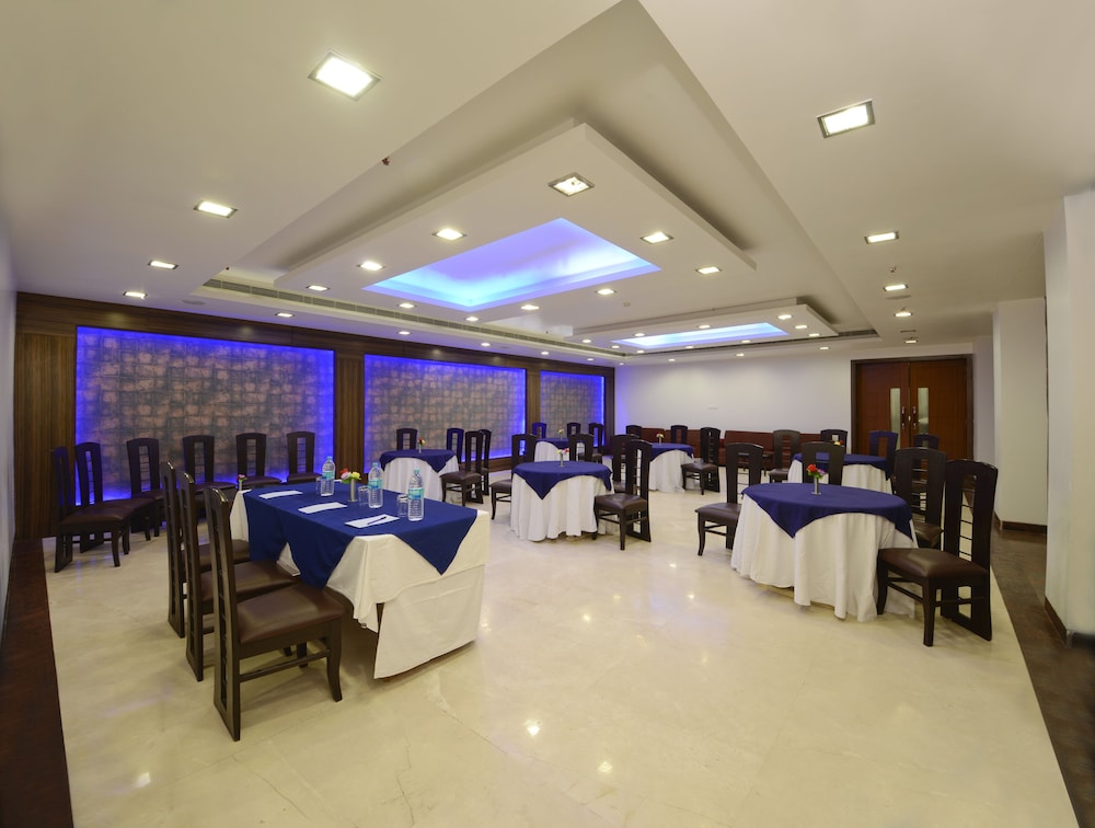 Hotel Taj Resorts 22/23