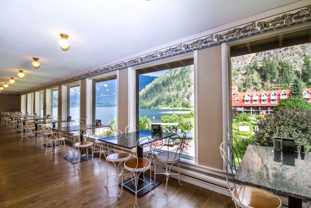 Three Valley Lake Chateau 43/60