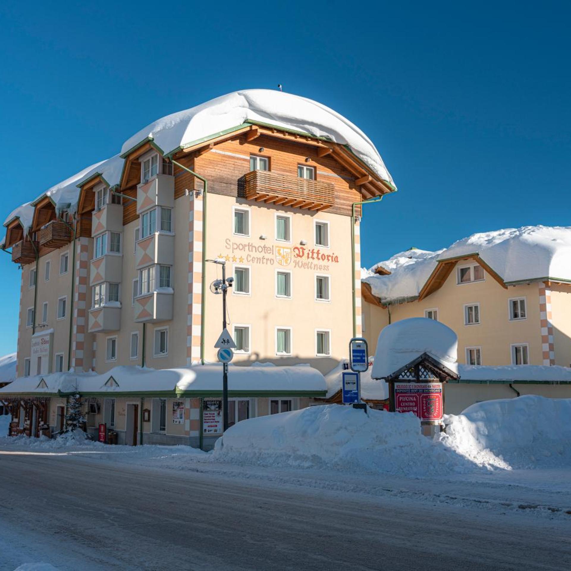 Sport Hotel Vittoria 1/57