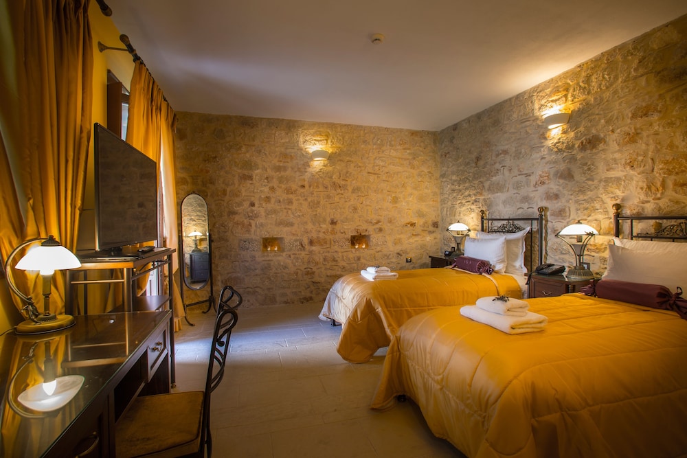 MYSTRAS GRAND PALACE RESORT & SPA 12/50
