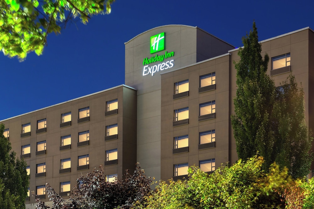 Holiday Inn Express Vancouver Airport Richmond 1/48