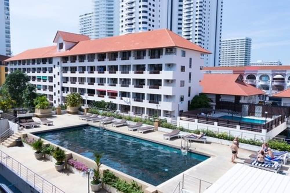 Jomtien Plaza Residence 8/50