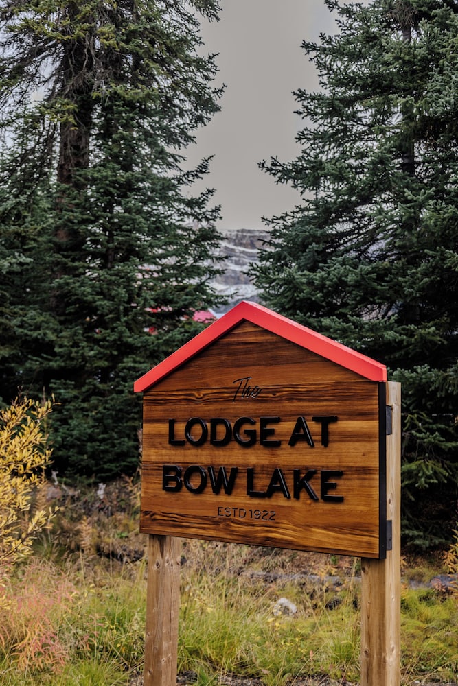 The Lodge at Bow Lake 27/49