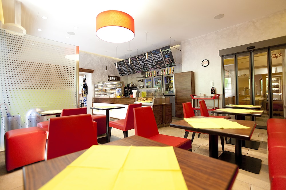 HOTEL MULLER 22/34