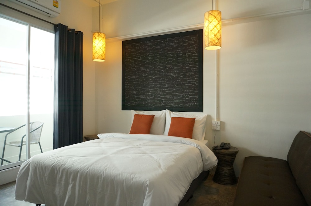 Walking Street Residence 13/51