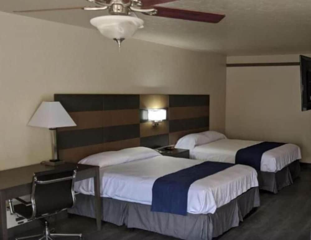 Atrium Inn Fort Stockton 4/21