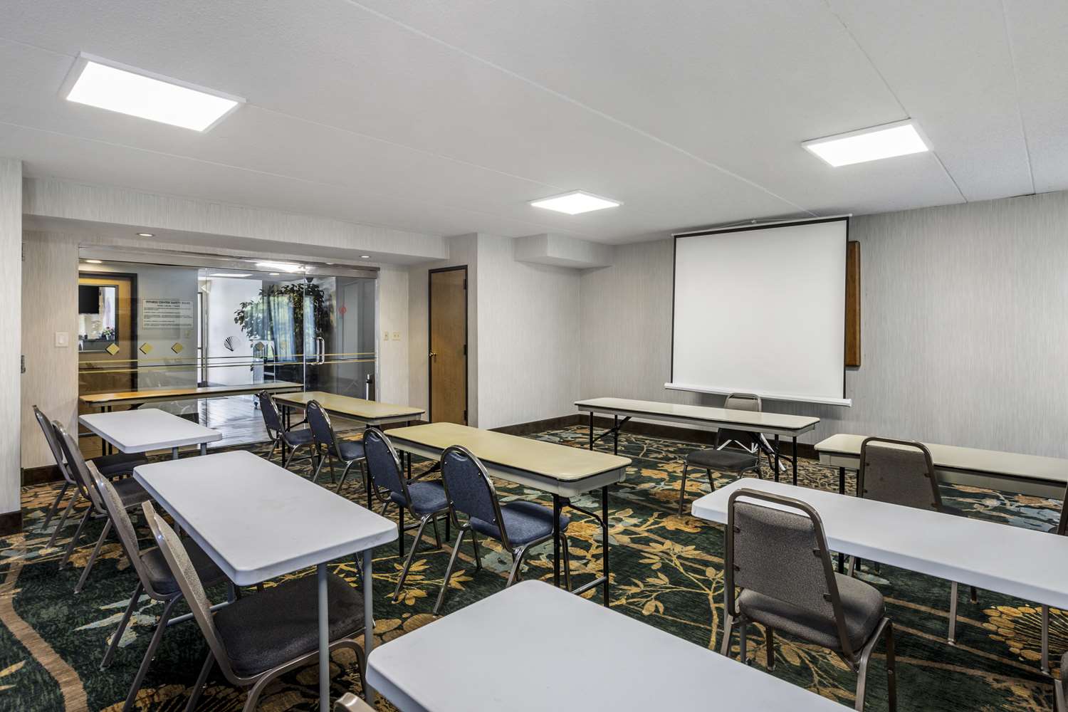 Best Western Harrisburg North 11/17