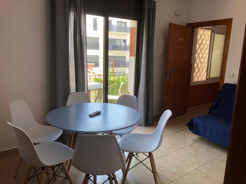 AR CARIBE APTS. 31/64