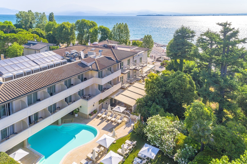 Villa Rosa Hotel in DESENZANO DEL GARDA