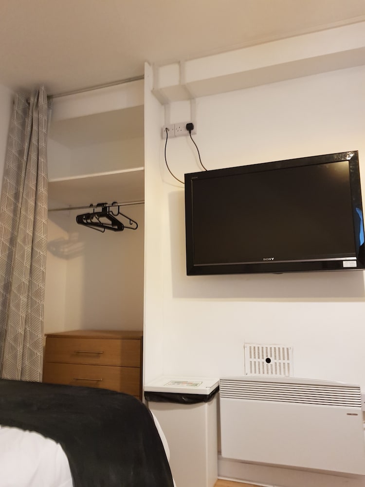 Quality Accommodation 30/50
