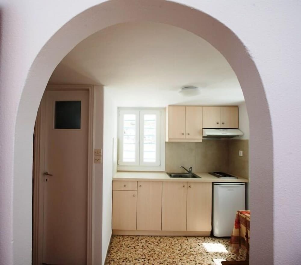 Florance Rooms 8/42