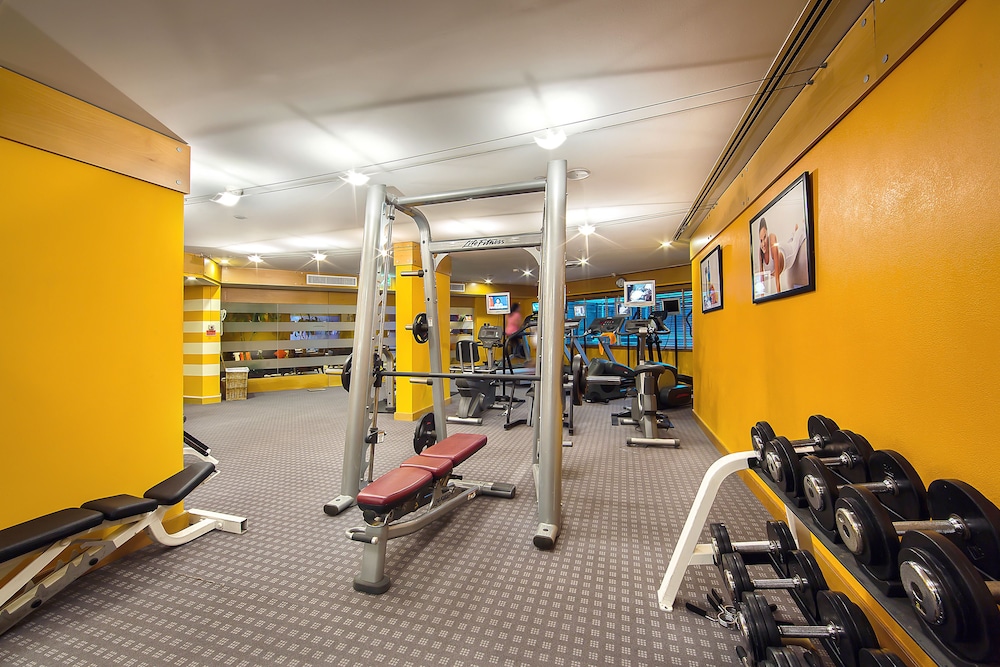 Ramada Plaza By Wyndham Dubai Deira 30/50