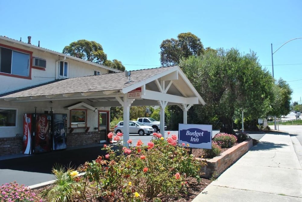 Budget Inn 6/66