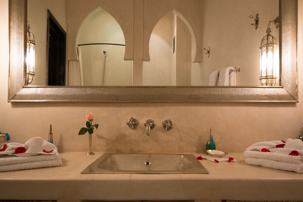 Riad Lhena 40/45