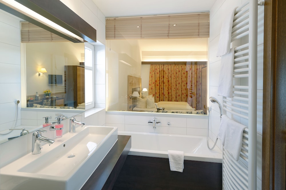 Hotel Alte Post 8/62