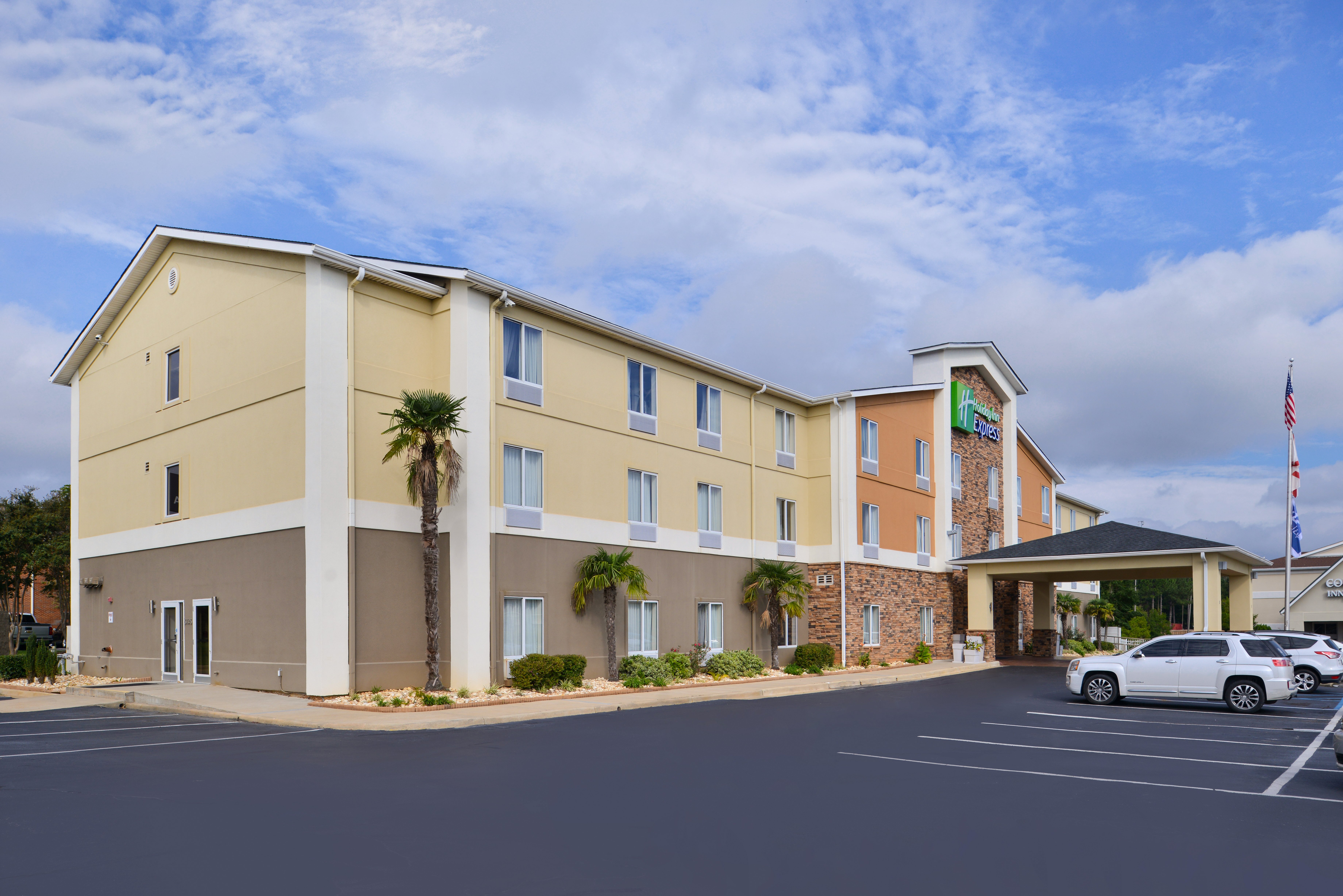 Holiday Inn Express Montgomery - East I-85 7/78