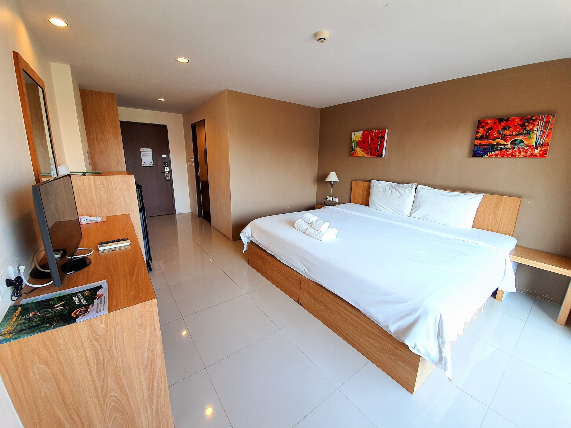 STANDARD, DOUBLE BED