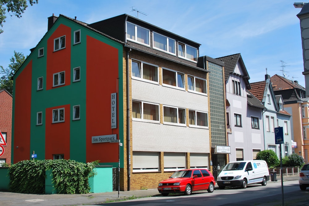 Hotel Am Sportpark 44/50