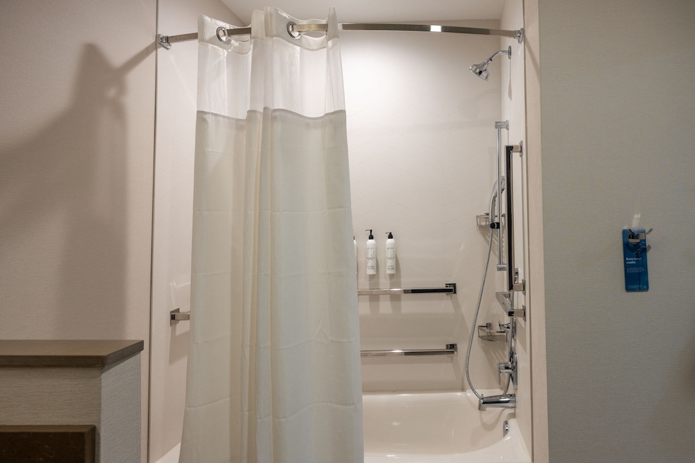 Fairfield Inn & Suites Canton Riverstone Parkway 30/30