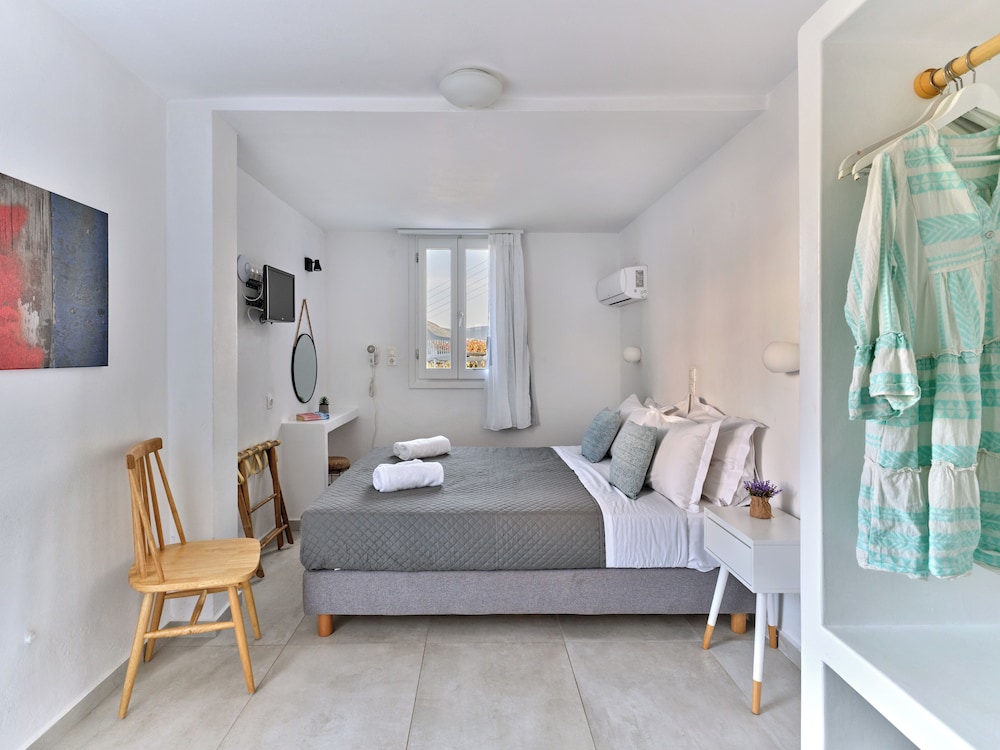 Economy, Double Bed