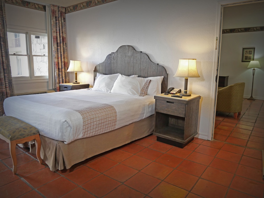 Y O Ranch Resort Hotel 21/55