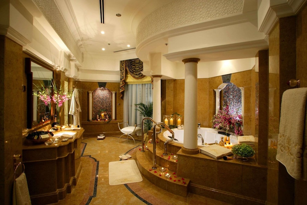 والدورف أستوريا جدة - قصر الشرق(Waldorf Astoria Jeddah - Qasr Al Sharq) 55/69