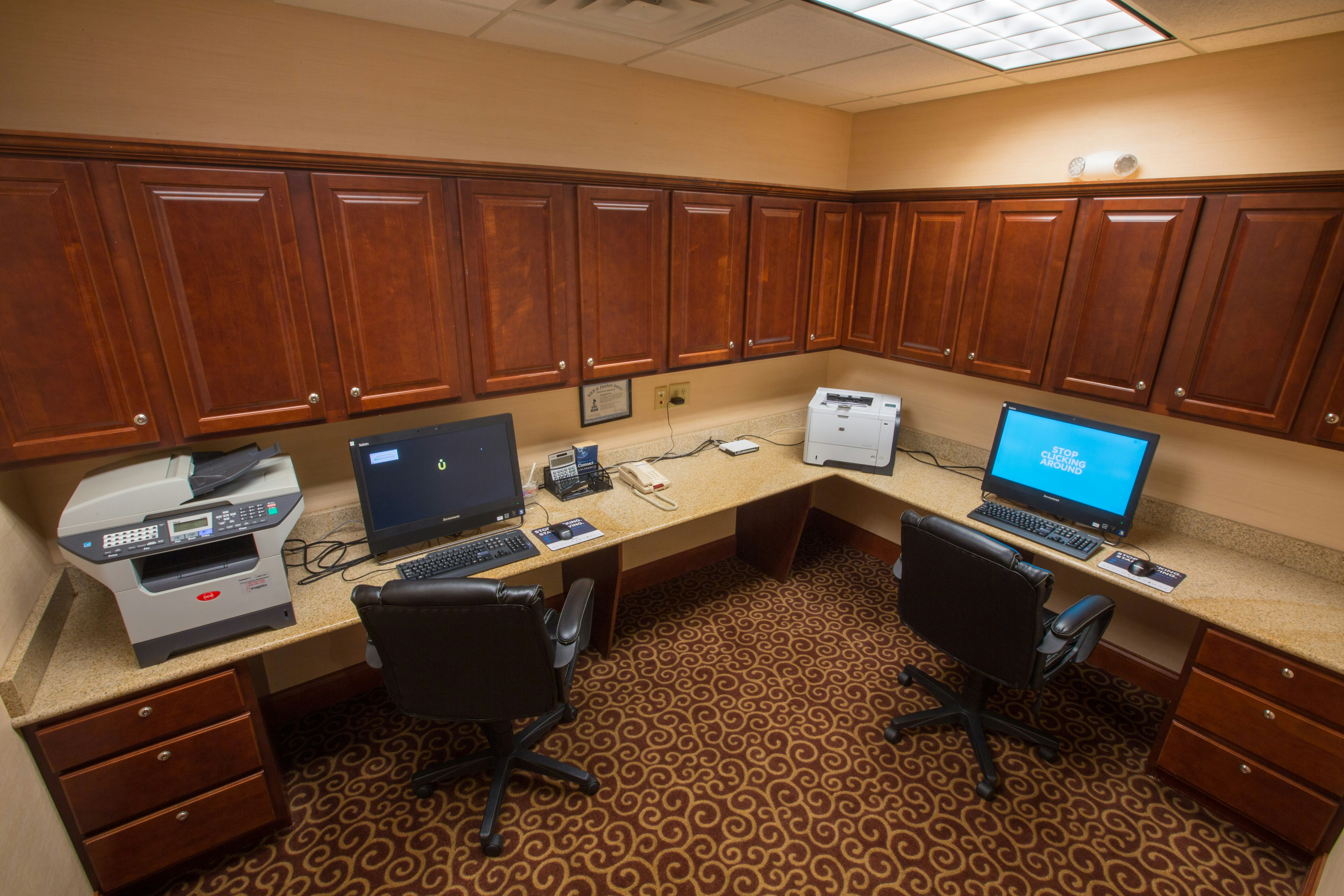 Hampton Inn Goshen 32/42
