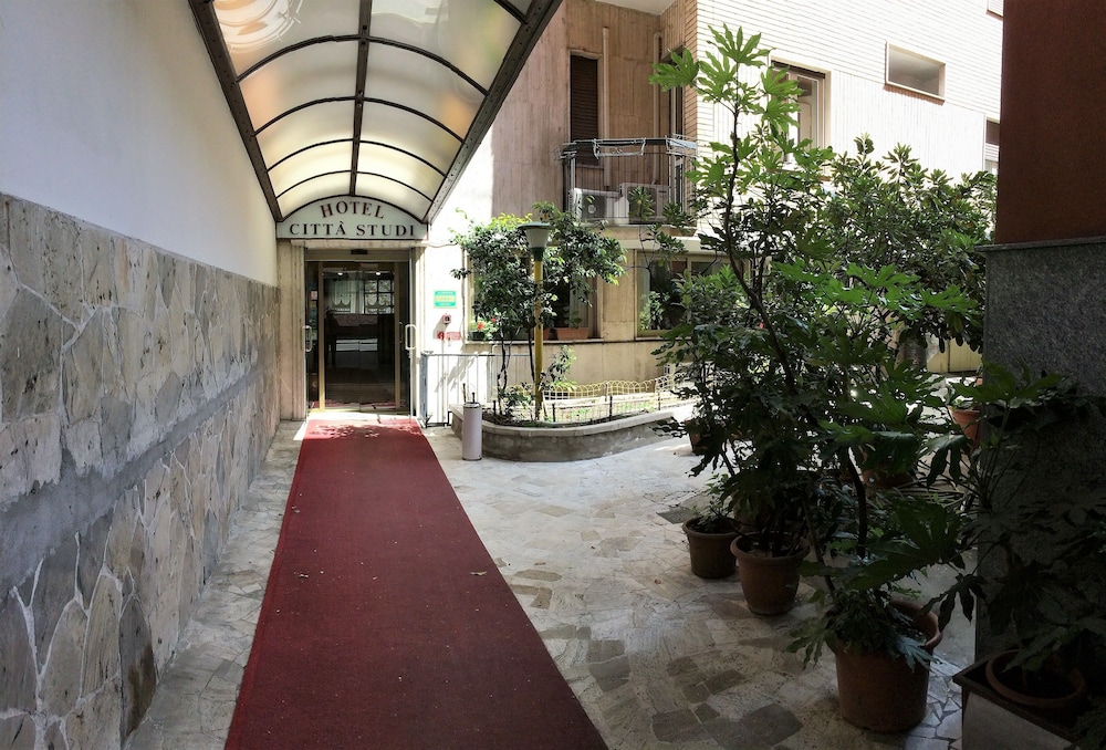Hotel Citta Studi 66/70