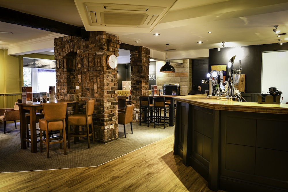 Premier Inn Macclesfield North 41/61