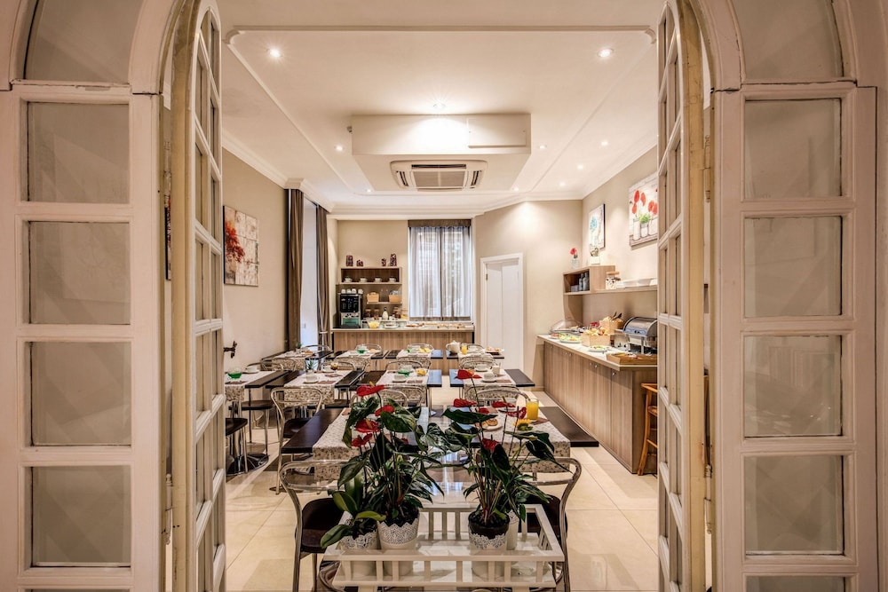 Rome Garden Hotel 46/74