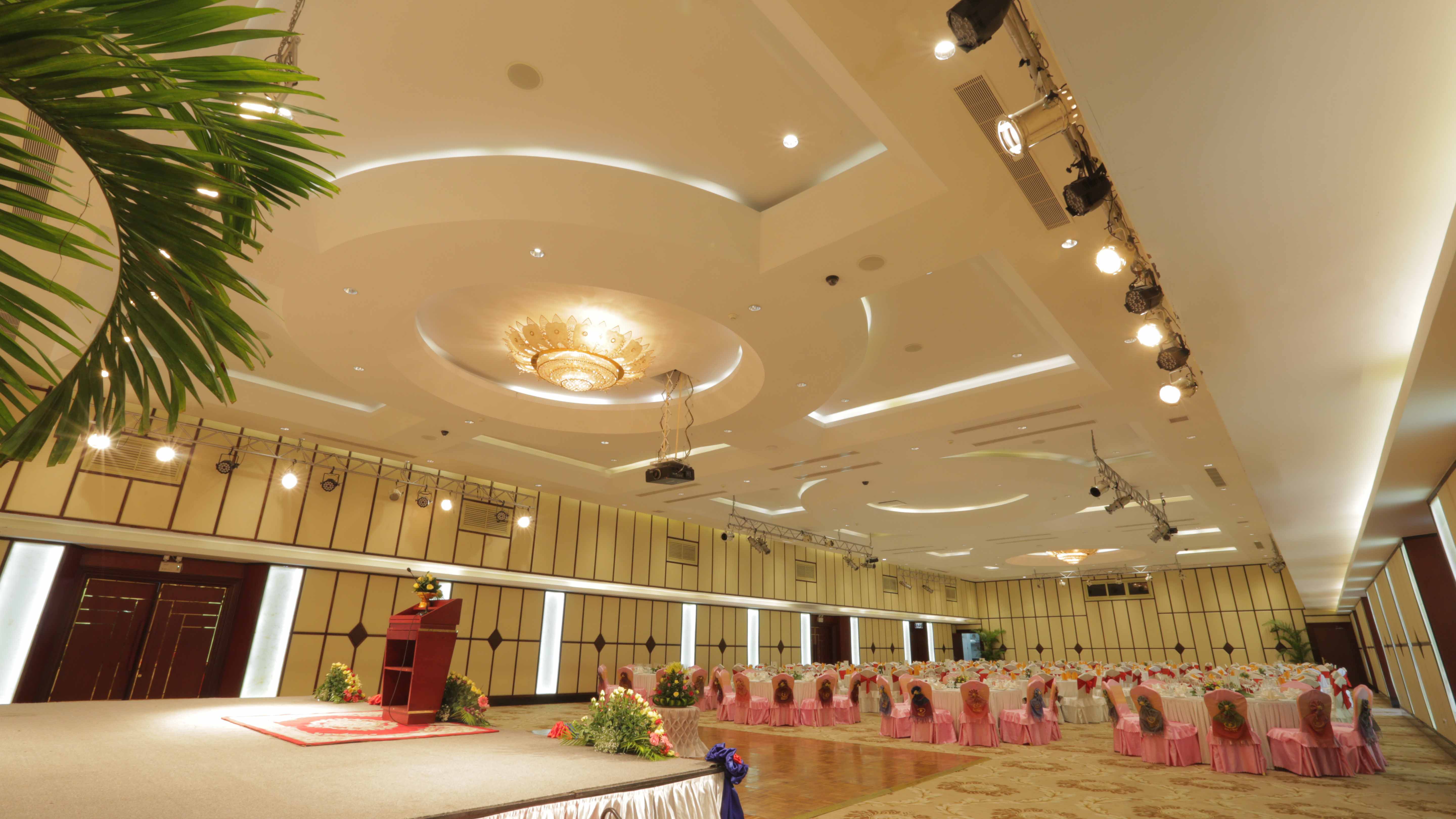 Phnom Penh Hotel 13/75