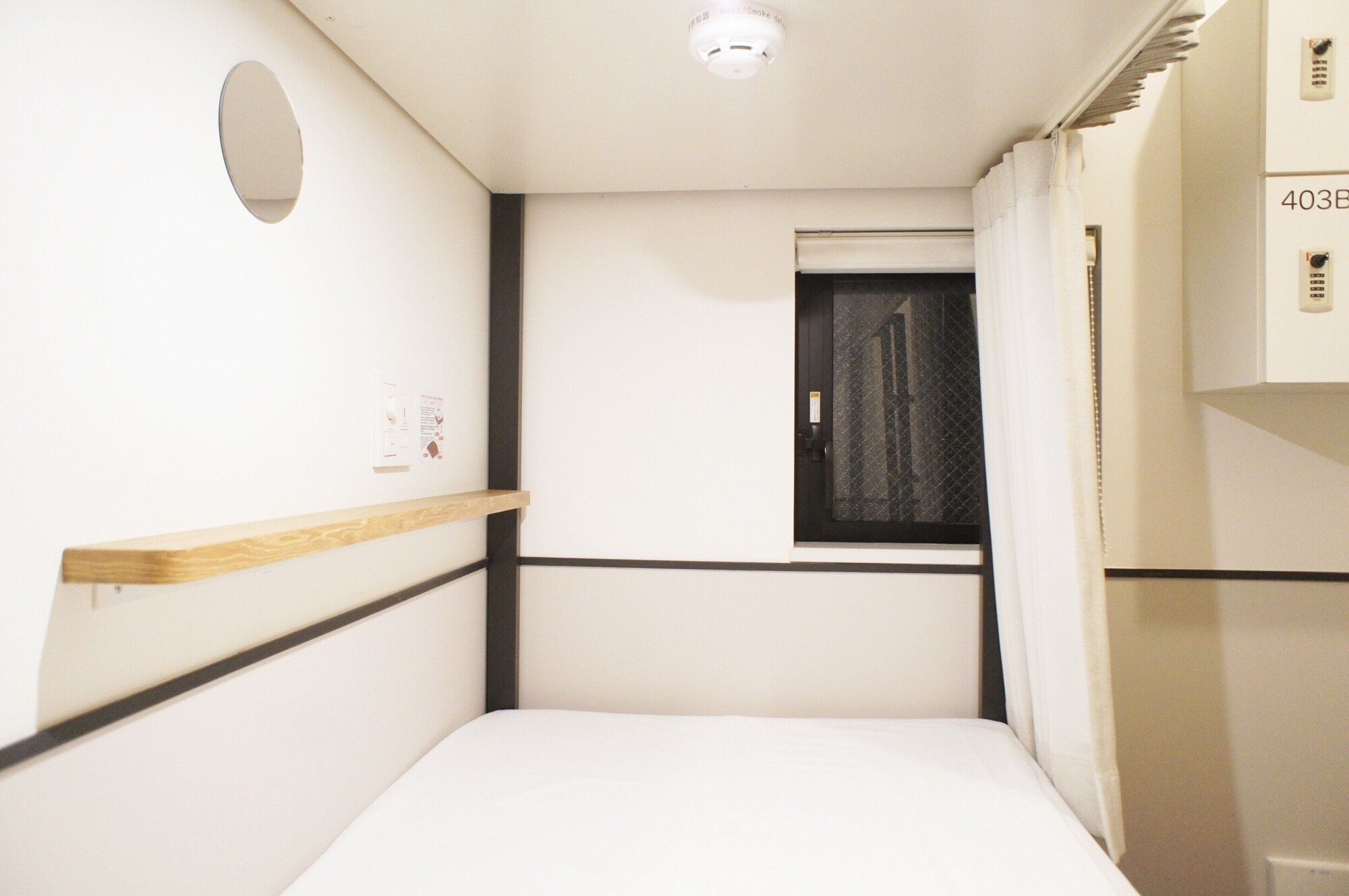 PRIVATE, BUNK BED, SHARED BATHROOM