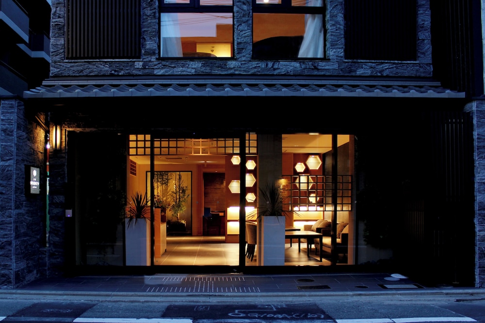 Kyoto Shinmachi Rokkaku Hotel Grandereverie 2/46