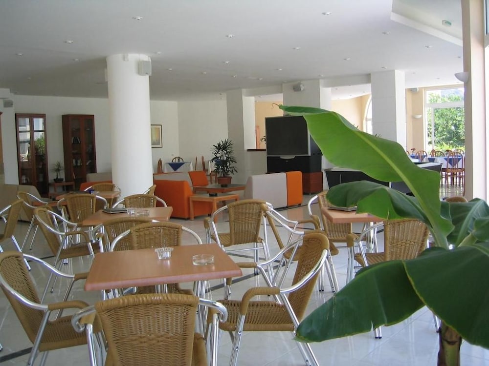 Summerland Hotel & Bungalows - Adults Only 13/34