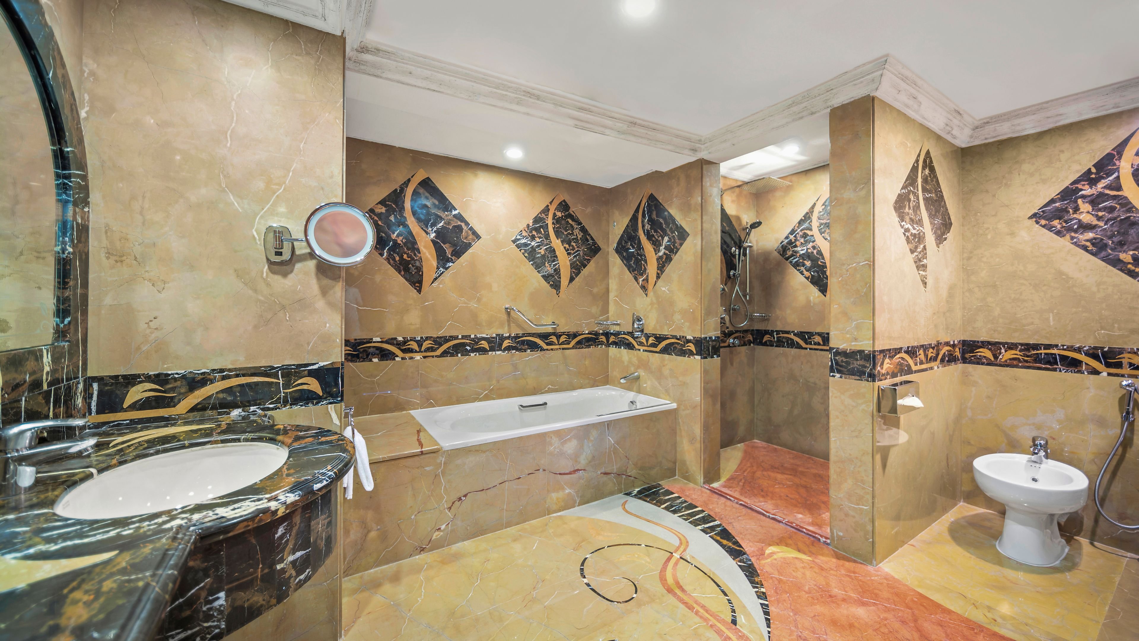 دار التوحيد انتركونتنتال(InterContinental Dar Al Tawhid Makkah) 68/69