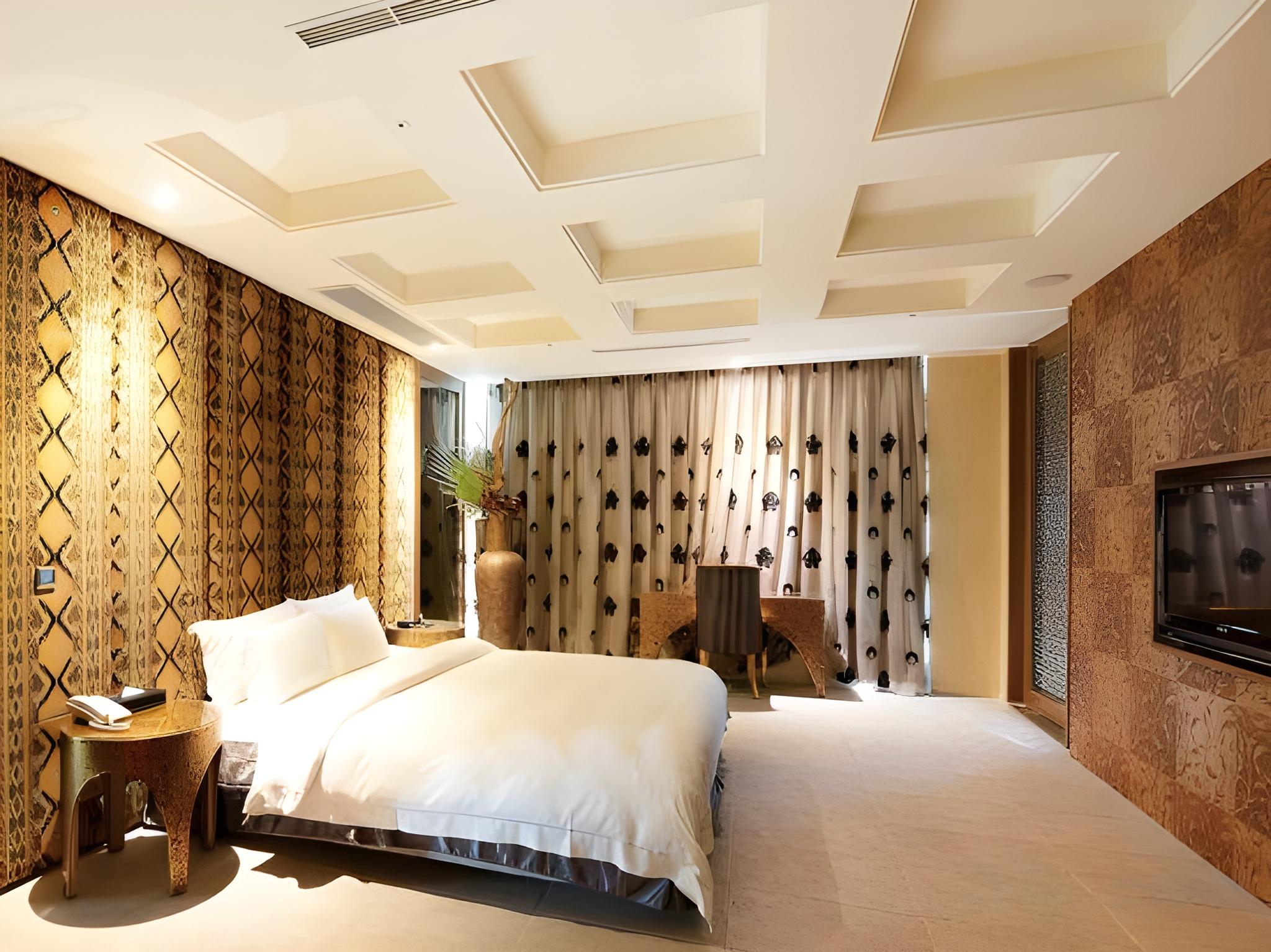 Presidential, Suite, with Pool