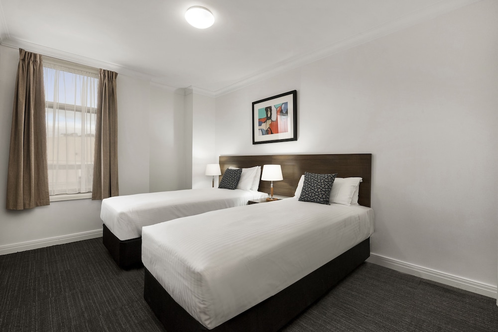Quest Dandenong 9/27