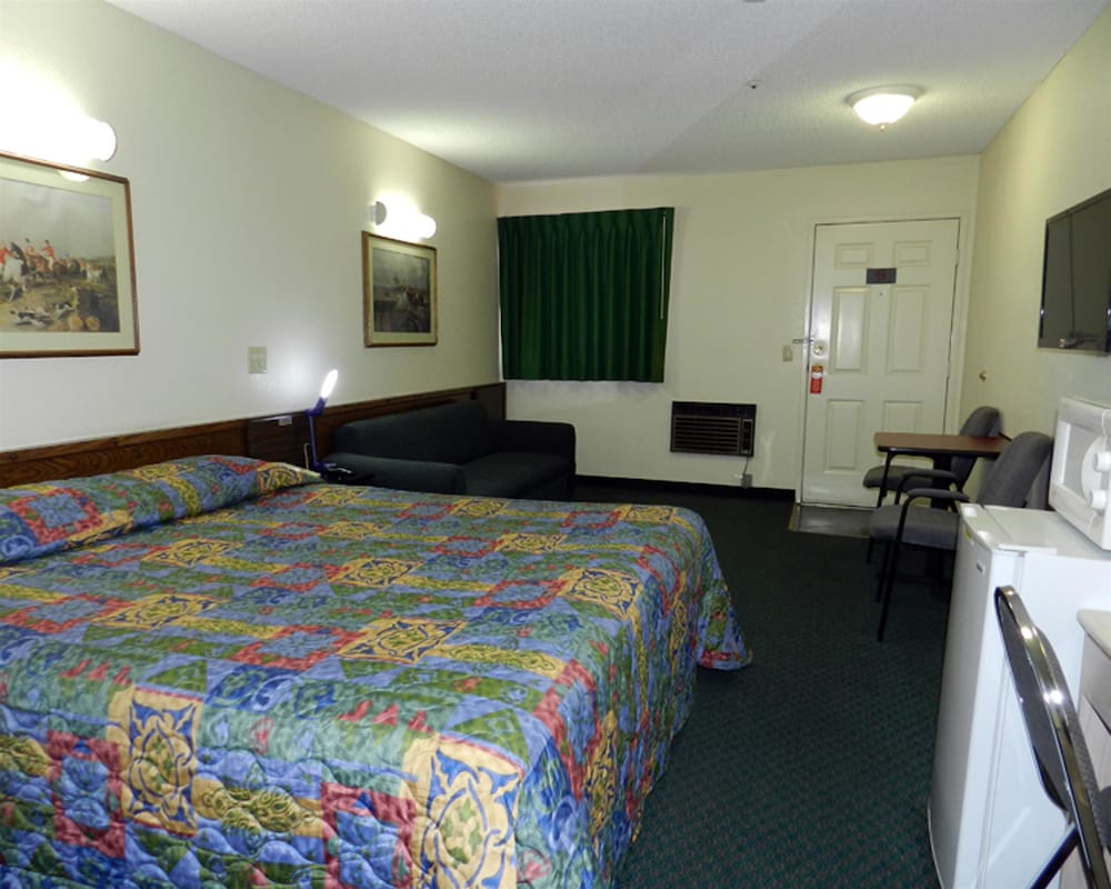High Desert Motel Joshua Tree National Park 28/40
