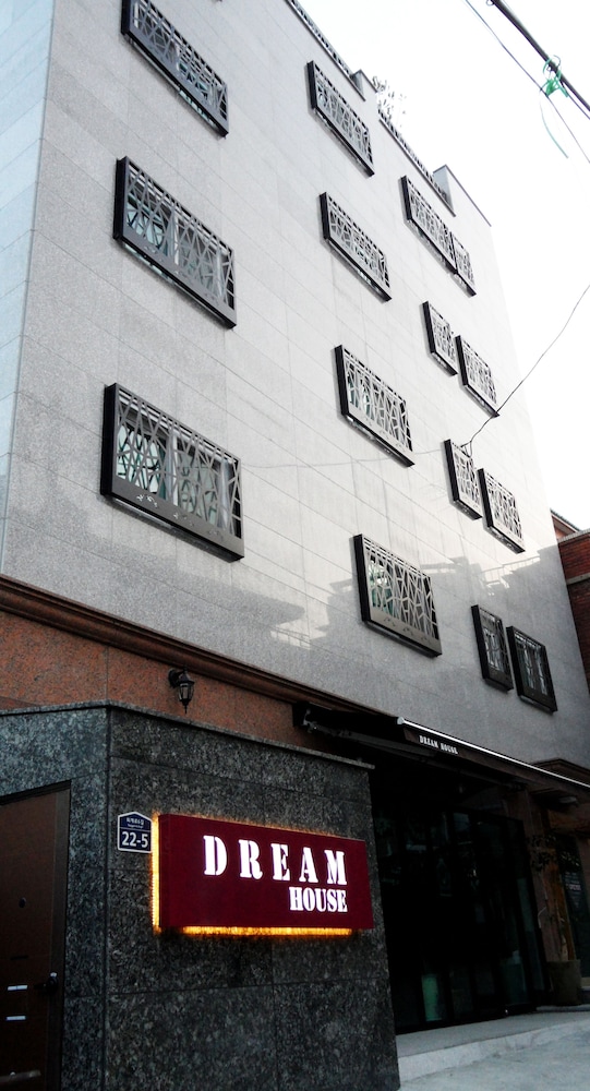 Dream Guest House 2/65